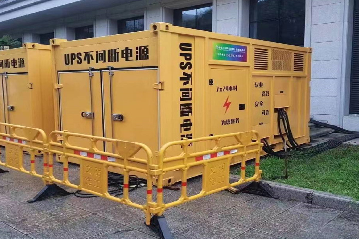 大新发电机租赁施工现场